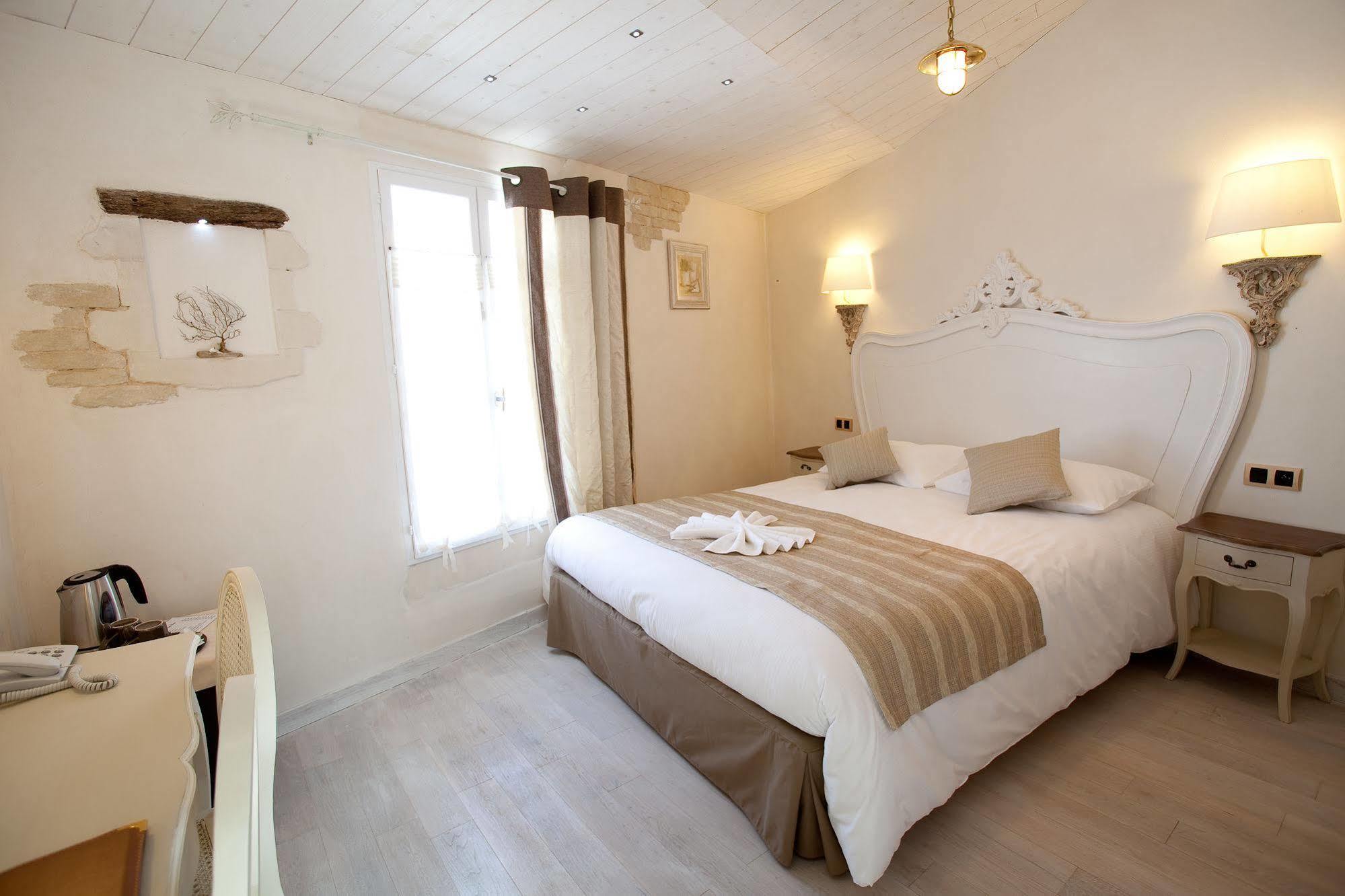 Chambre D'Hotes Hote Des Portes Ile De Re Les Portes-en-Re Εξωτερικό φωτογραφία