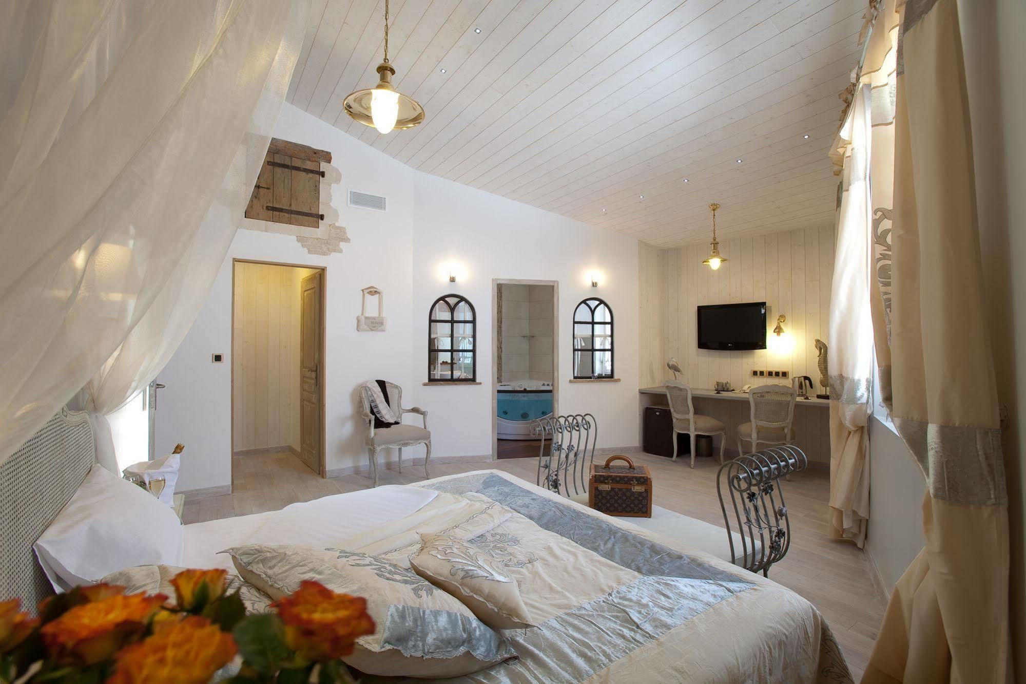 Chambre D'Hotes Hote Des Portes Ile De Re Les Portes-en-Re Εξωτερικό φωτογραφία
