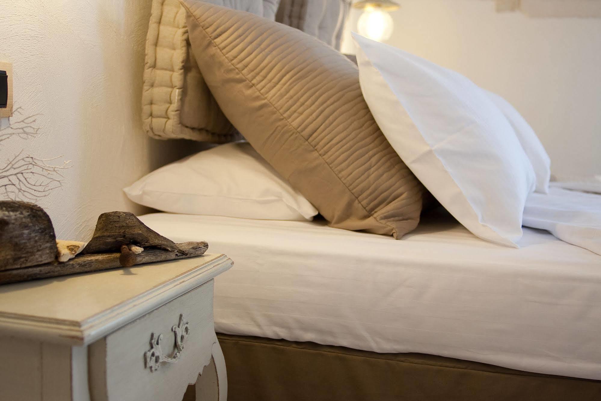 Chambre D'Hotes Hote Des Portes Ile De Re Les Portes-en-Re Εξωτερικό φωτογραφία